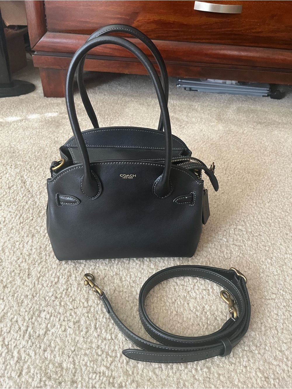 Coach Empire 21 in the color black/ brass hardware